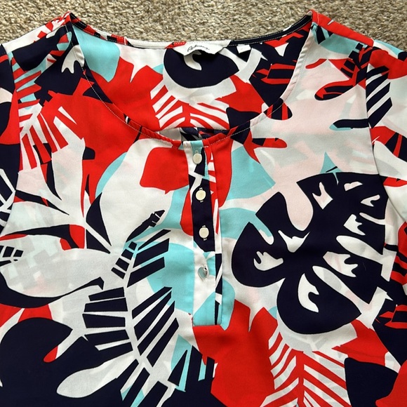Tropical Blouse - Picture 3 of 5